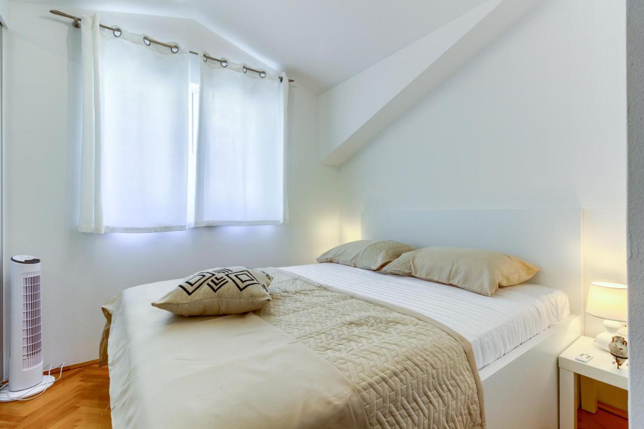 Omis Wind Rose Apartment Omiš Exterior foto