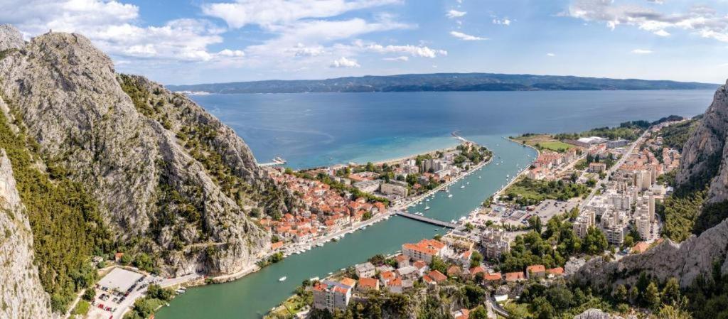 Omis Wind Rose Apartment Omiš Exterior foto